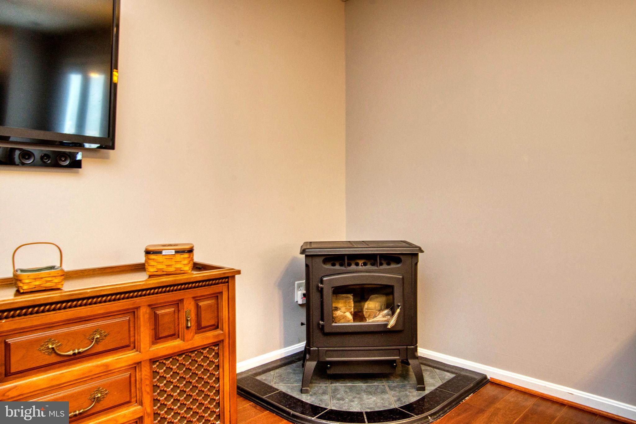 GREEN MANOR ESTATES - Residential