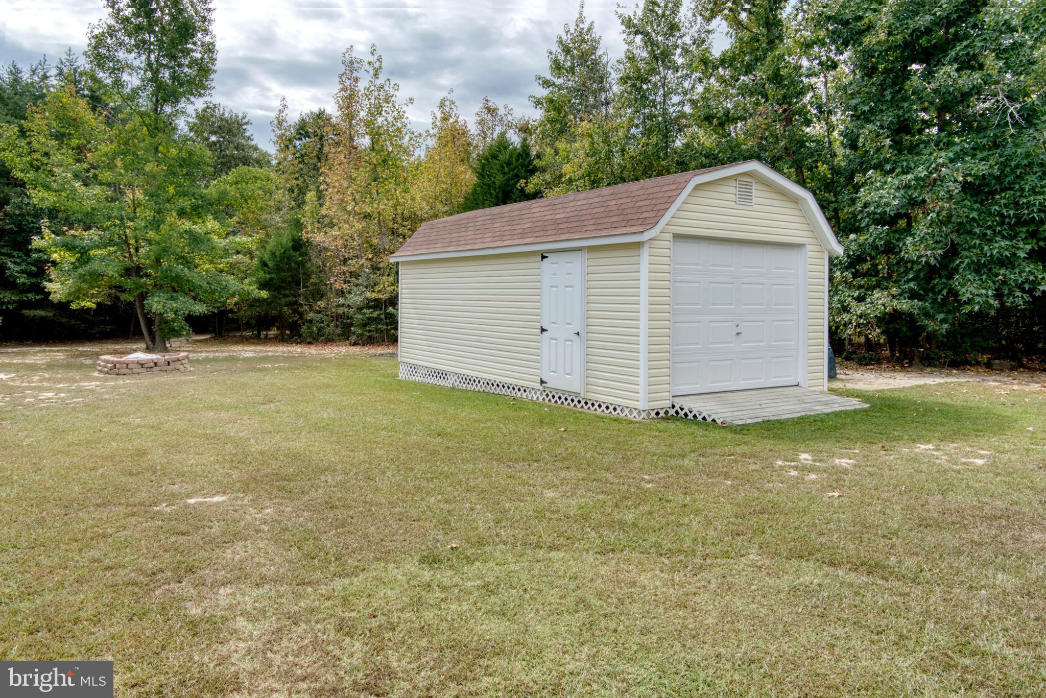 GREEN MANOR ESTATES - Residential