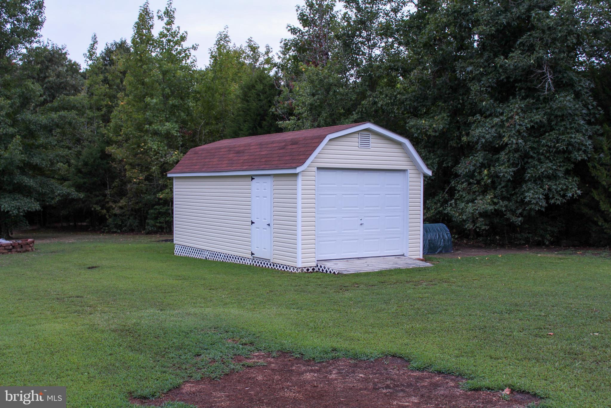 GREEN MANOR ESTATES - Residential