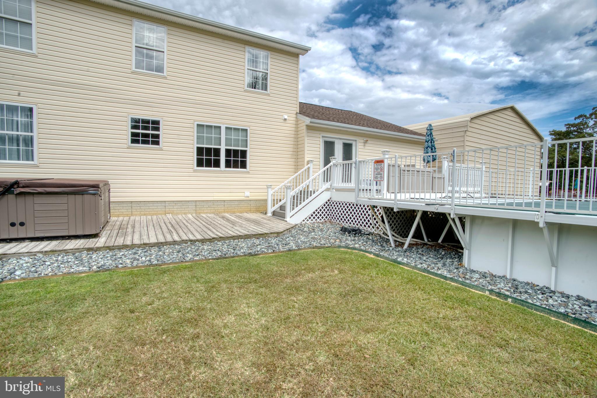 GREEN MANOR ESTATES - Residential