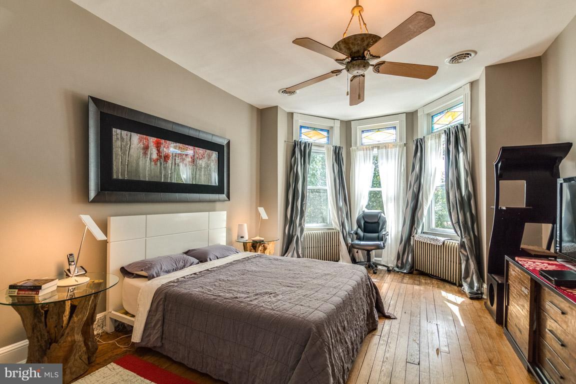 HAMPDEN HISTORIC DISTRICT - Residential