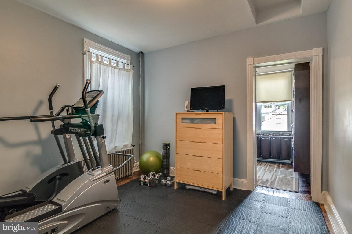 HAMPDEN HISTORIC DISTRICT - Residential