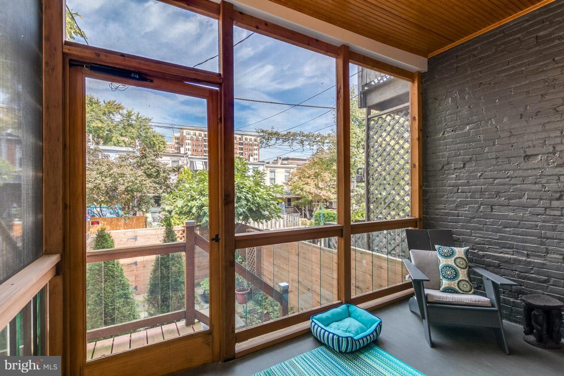 HAMPDEN HISTORIC DISTRICT - Residential