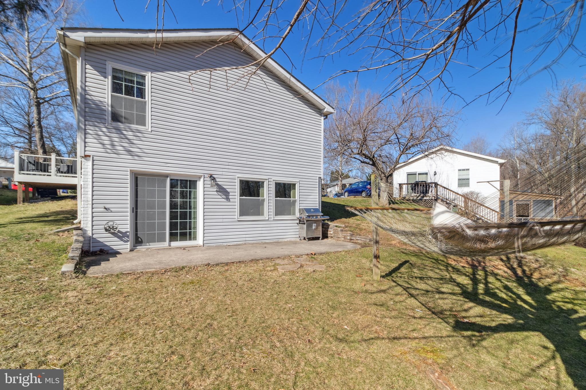 SIGNAL HILL - Residential