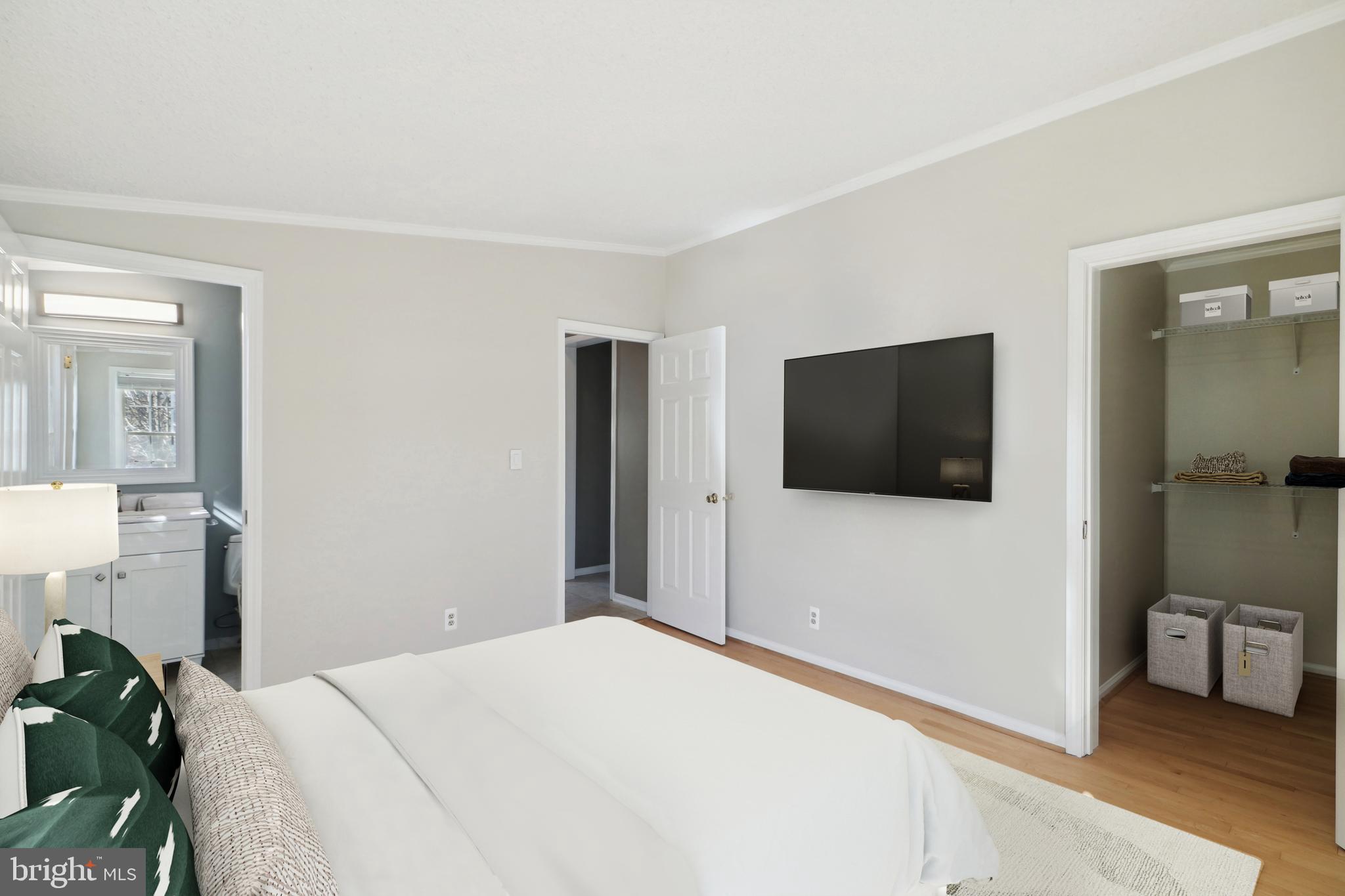 SIGNAL HILL - Residential