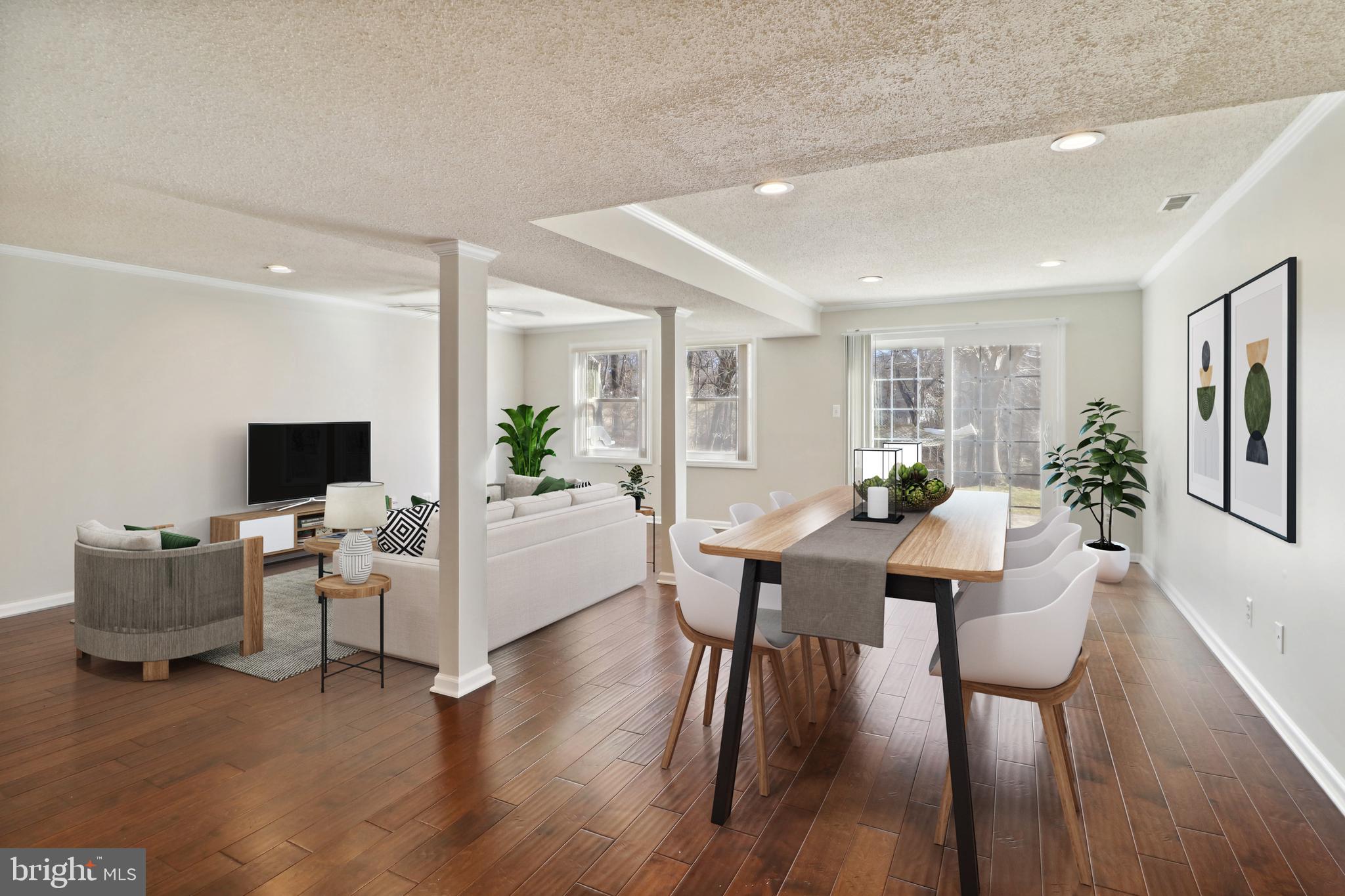 SIGNAL HILL - Residential