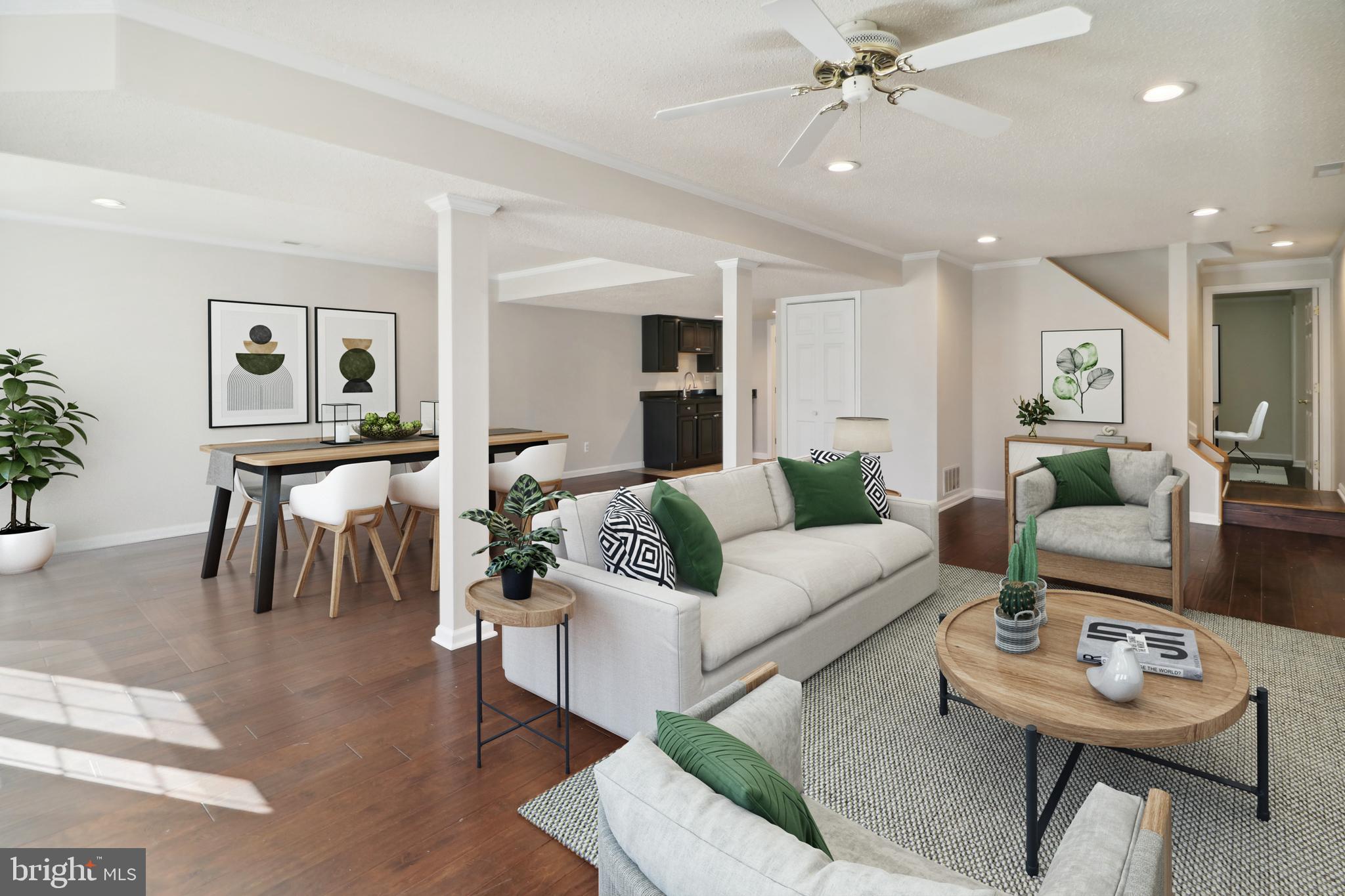 SIGNAL HILL - Residential