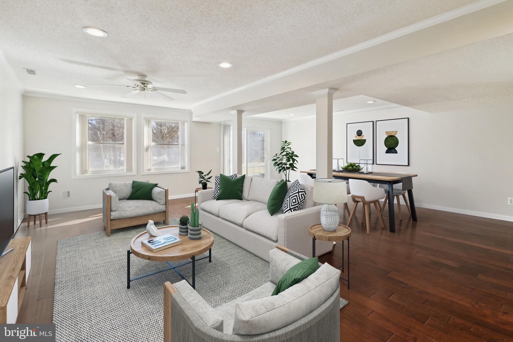 SIGNAL HILL - Residential