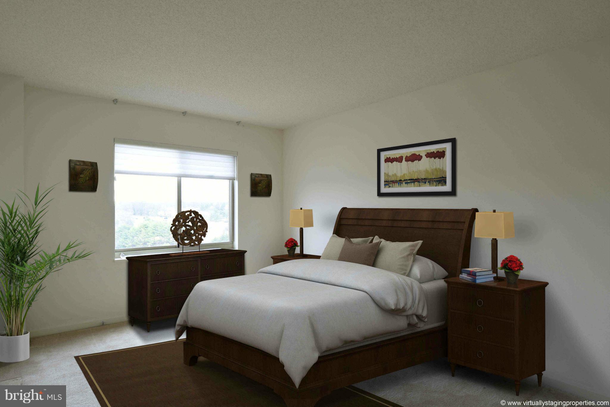 CARLYLE TOWERS - Residential Lease