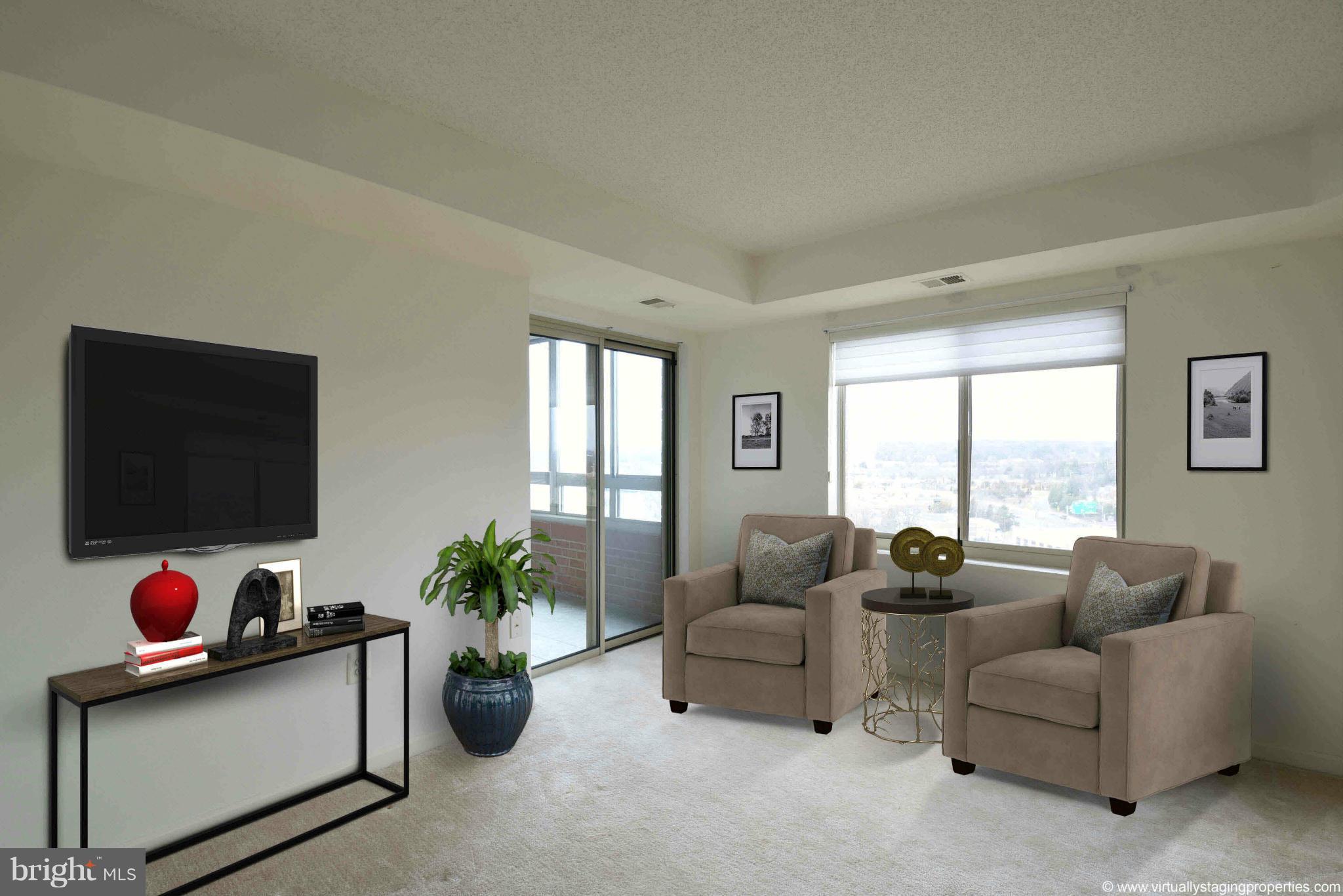 CARLYLE TOWERS - Residential Lease