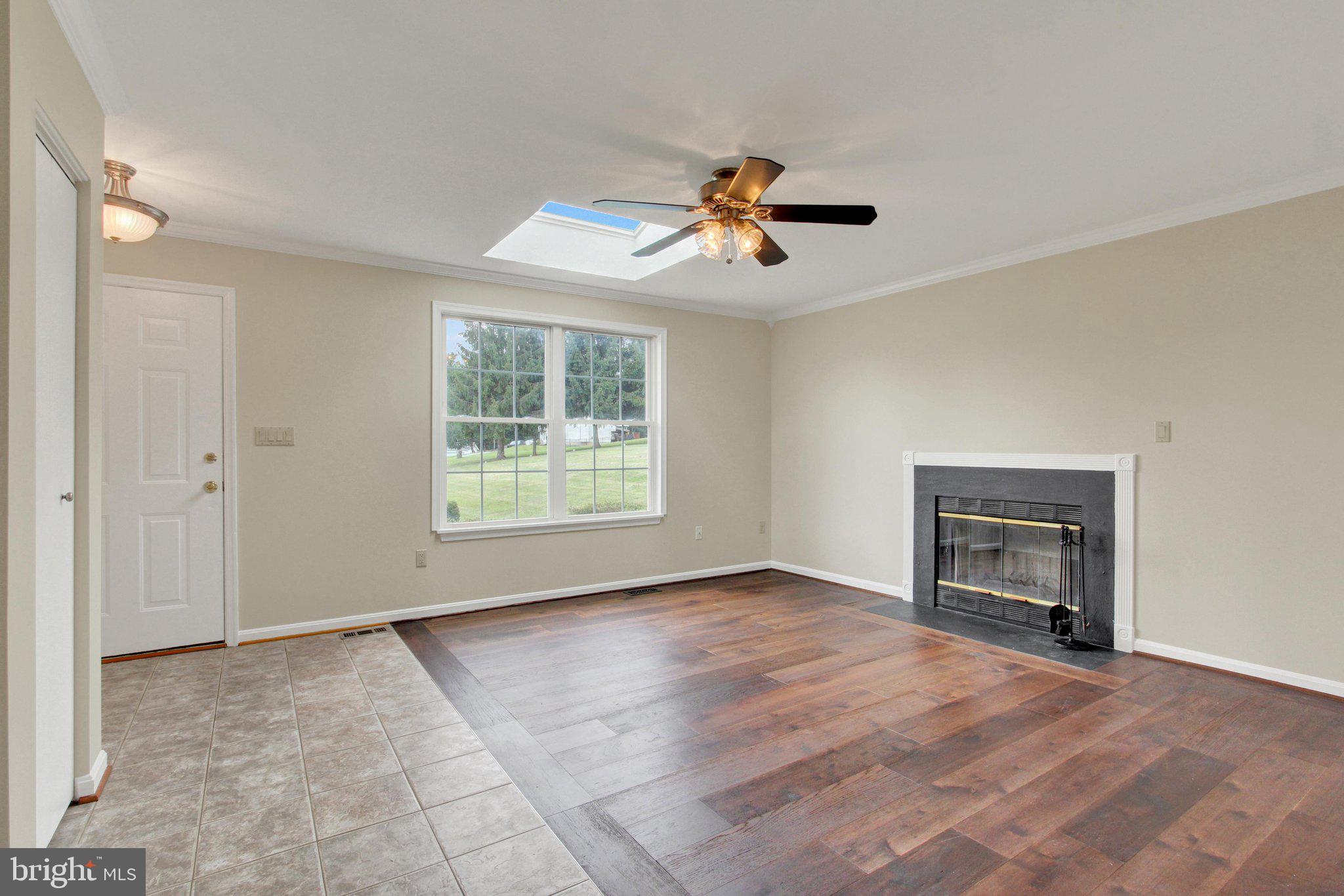4724 TRAIL COURT