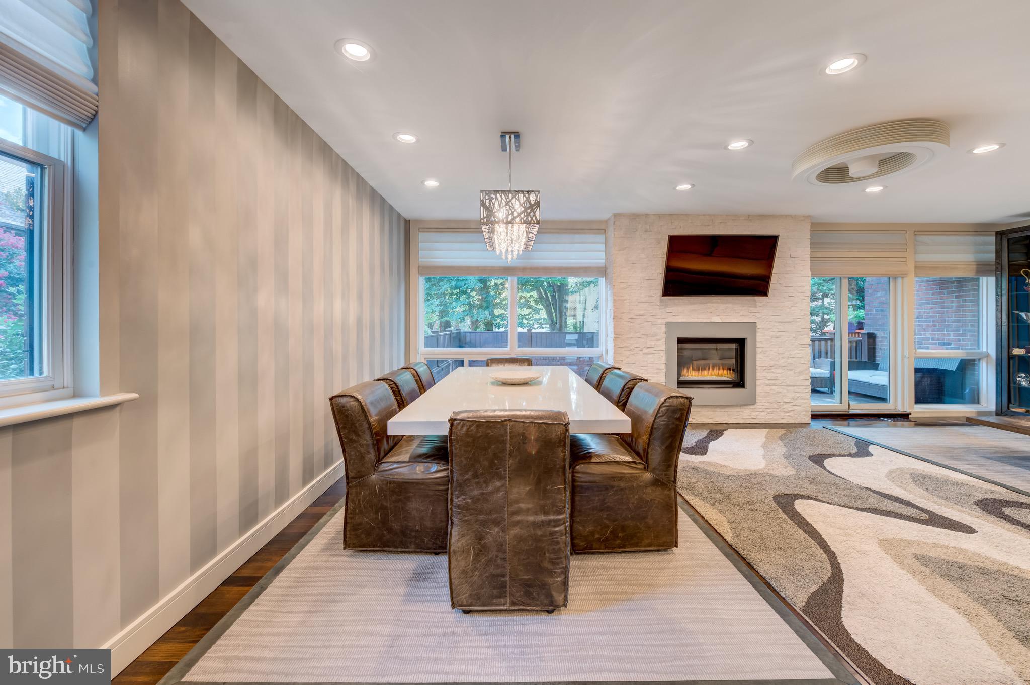 SOCIETY HILL - Residential