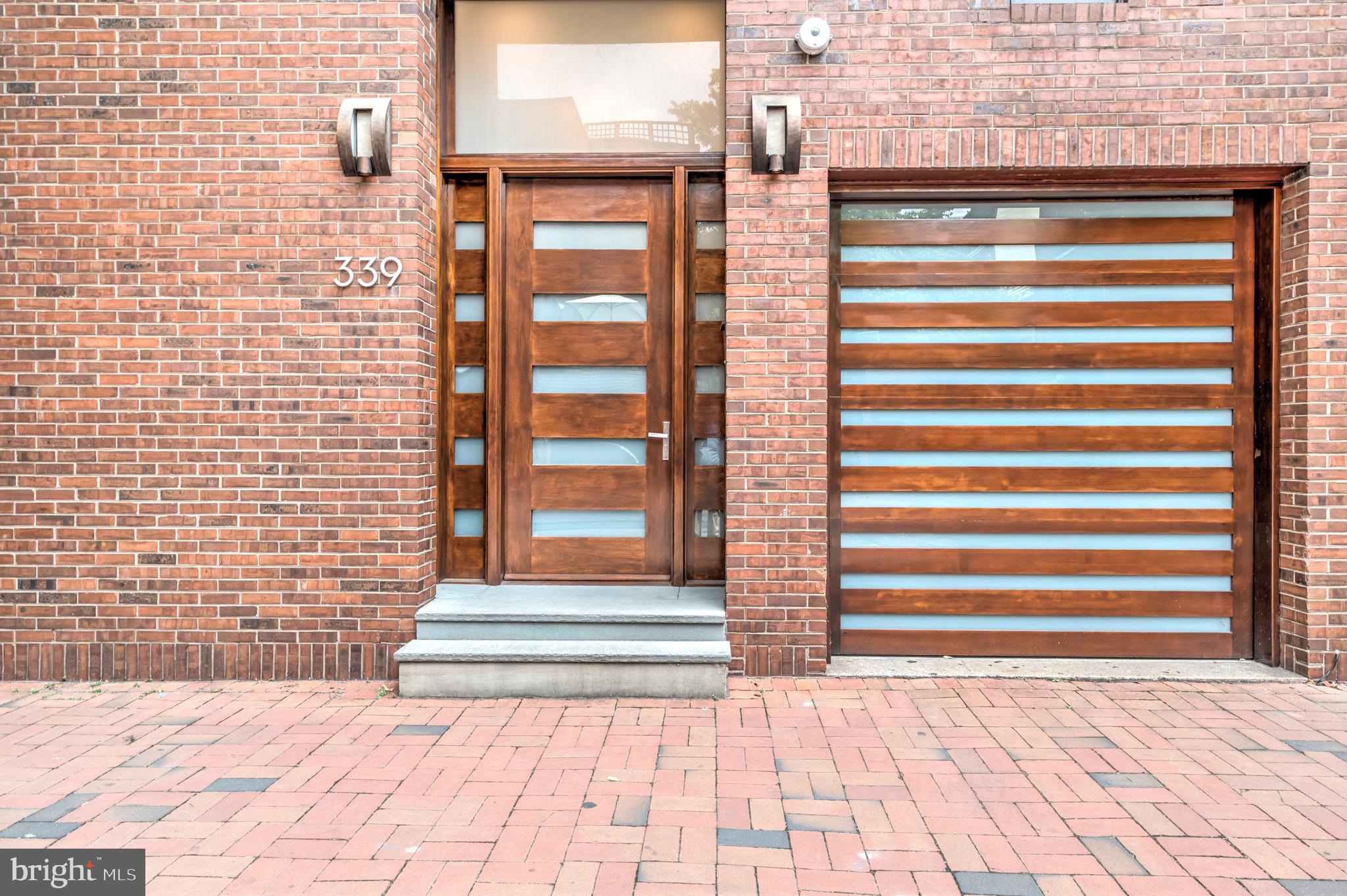 SOCIETY HILL - Residential