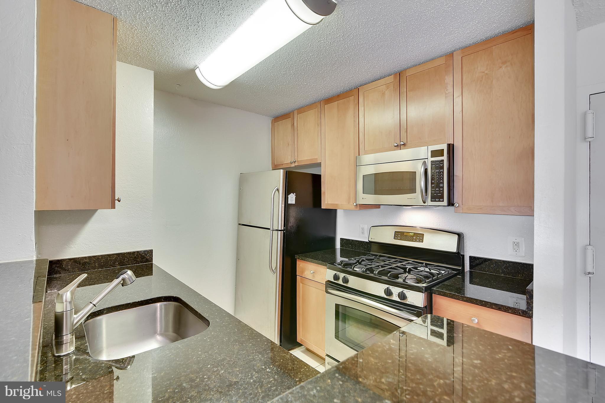 TWENTY-ONE - Residential