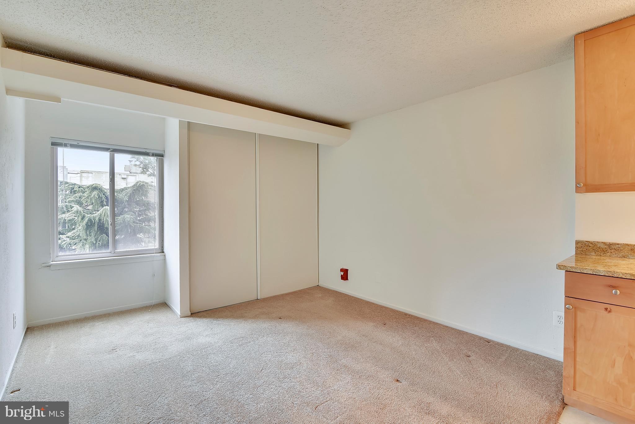 TWENTY-ONE - Residential