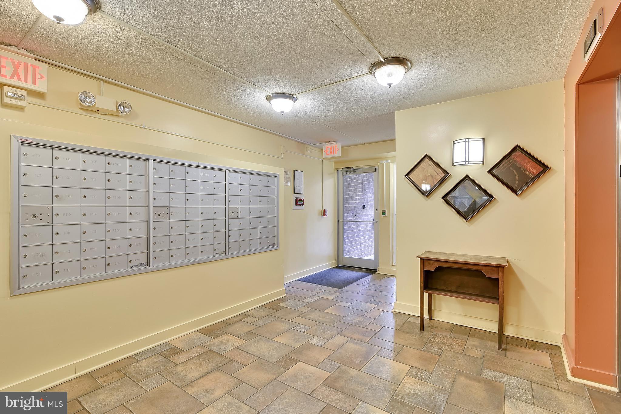 TWENTY-ONE - Residential