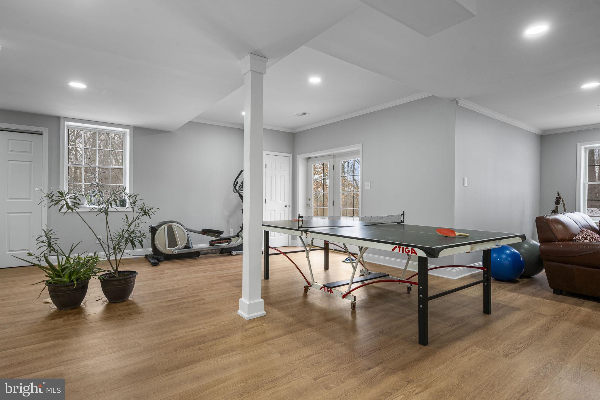 CHESTNUT RIDGE PRSRV - Residential