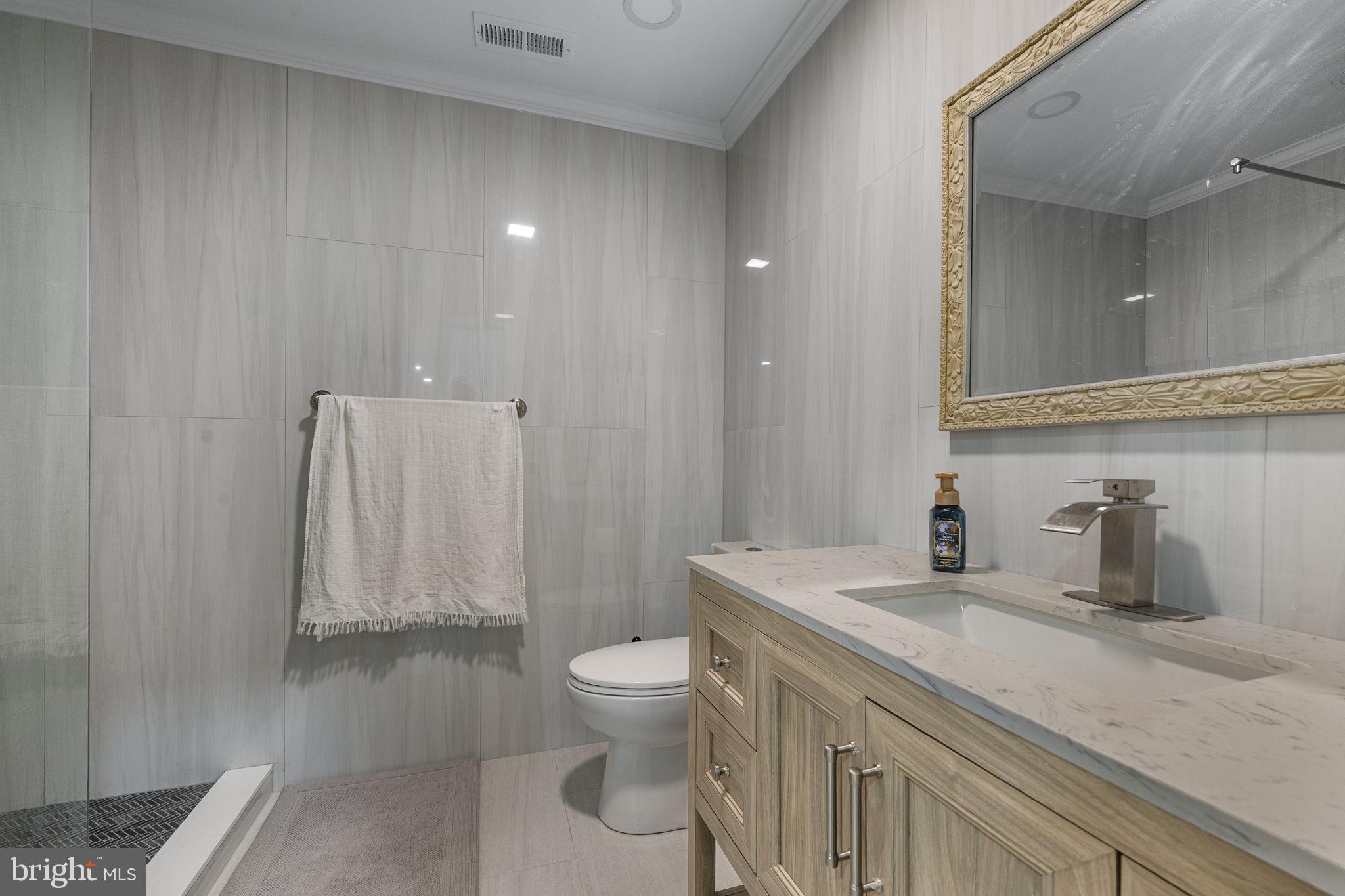 CHESTNUT RIDGE PRSRV - Residential