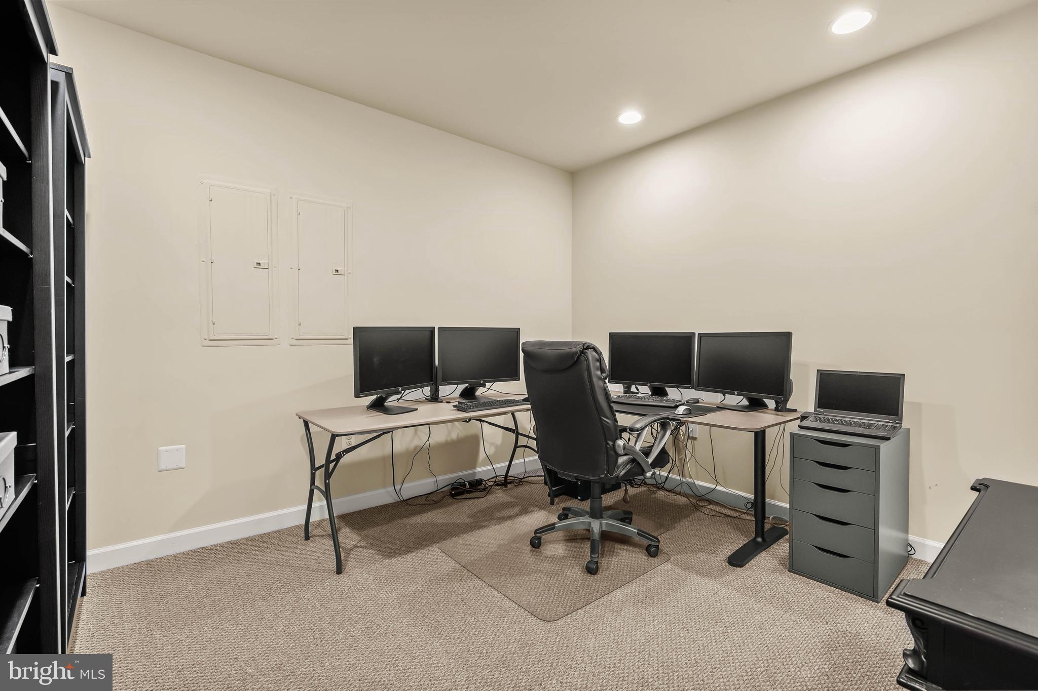 BLACK OAK RIDGE - Residential