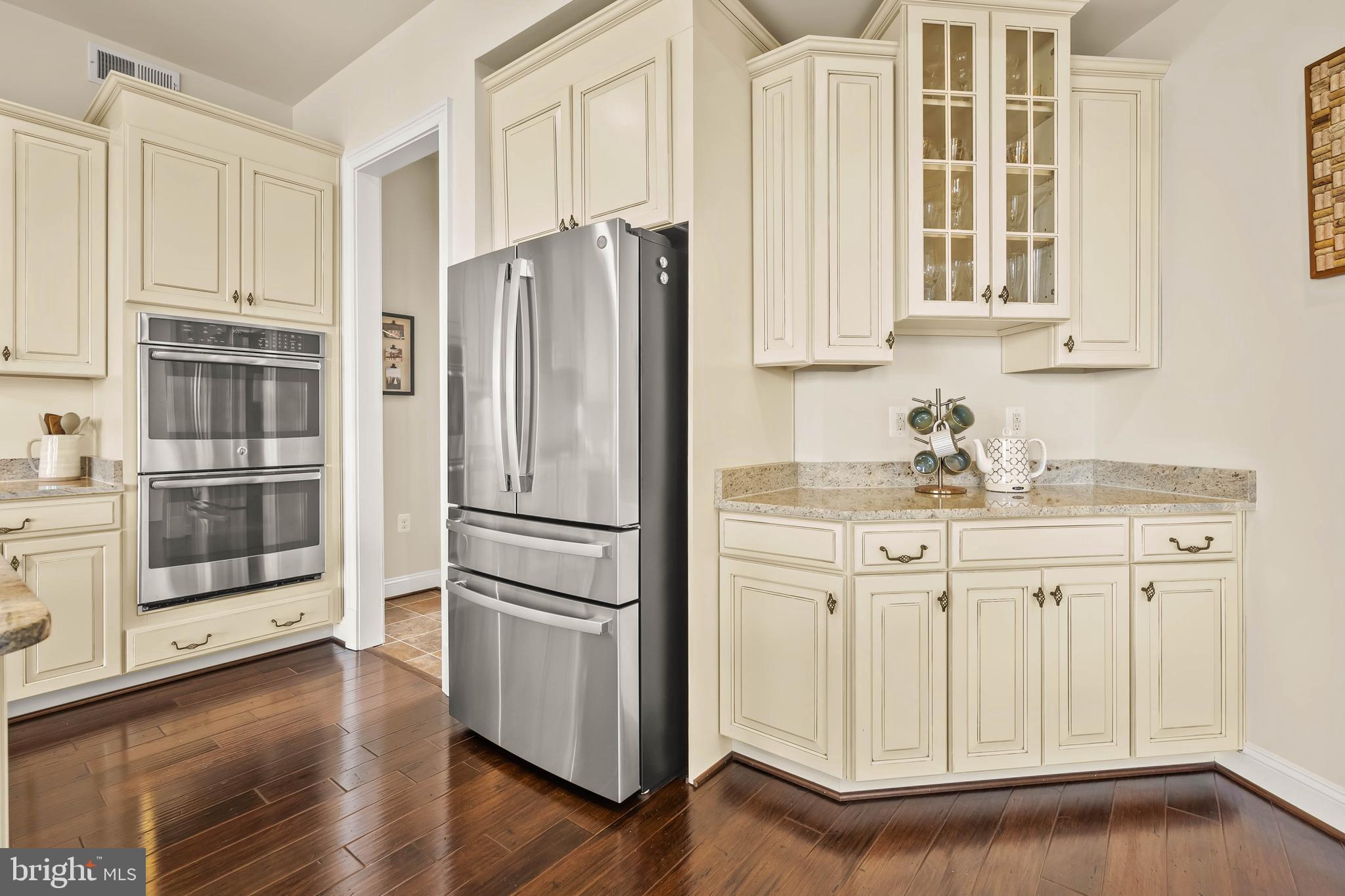 BLACK OAK RIDGE - Residential