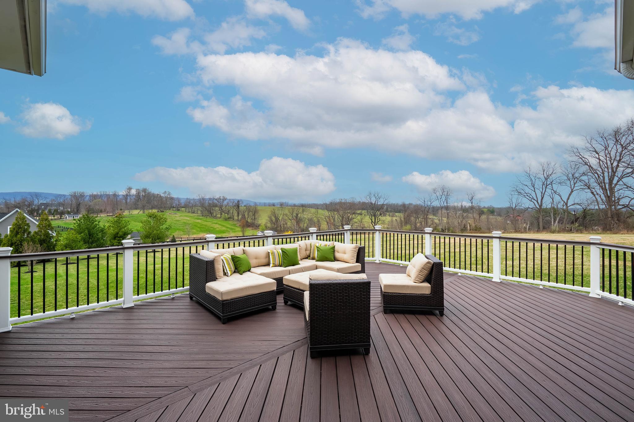 BLACK OAK RIDGE - Residential