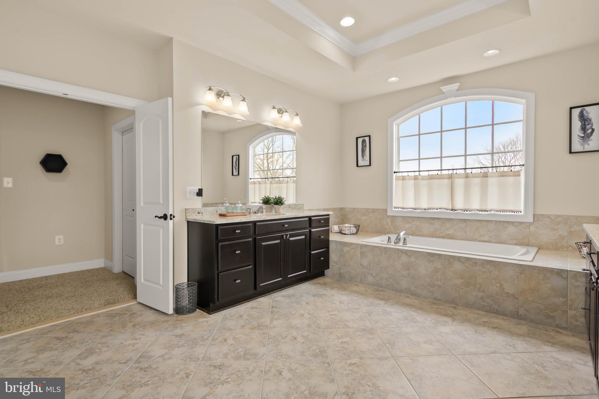 BLACK OAK RIDGE - Residential