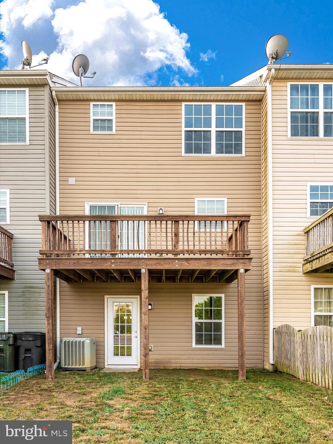 HAMMONDS MILL - Residential Lease