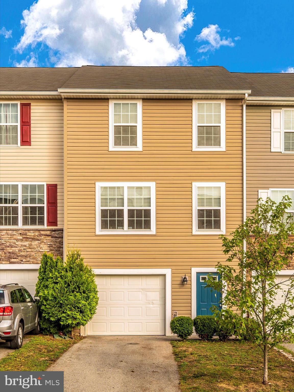 HAMMONDS MILL - Residential Lease