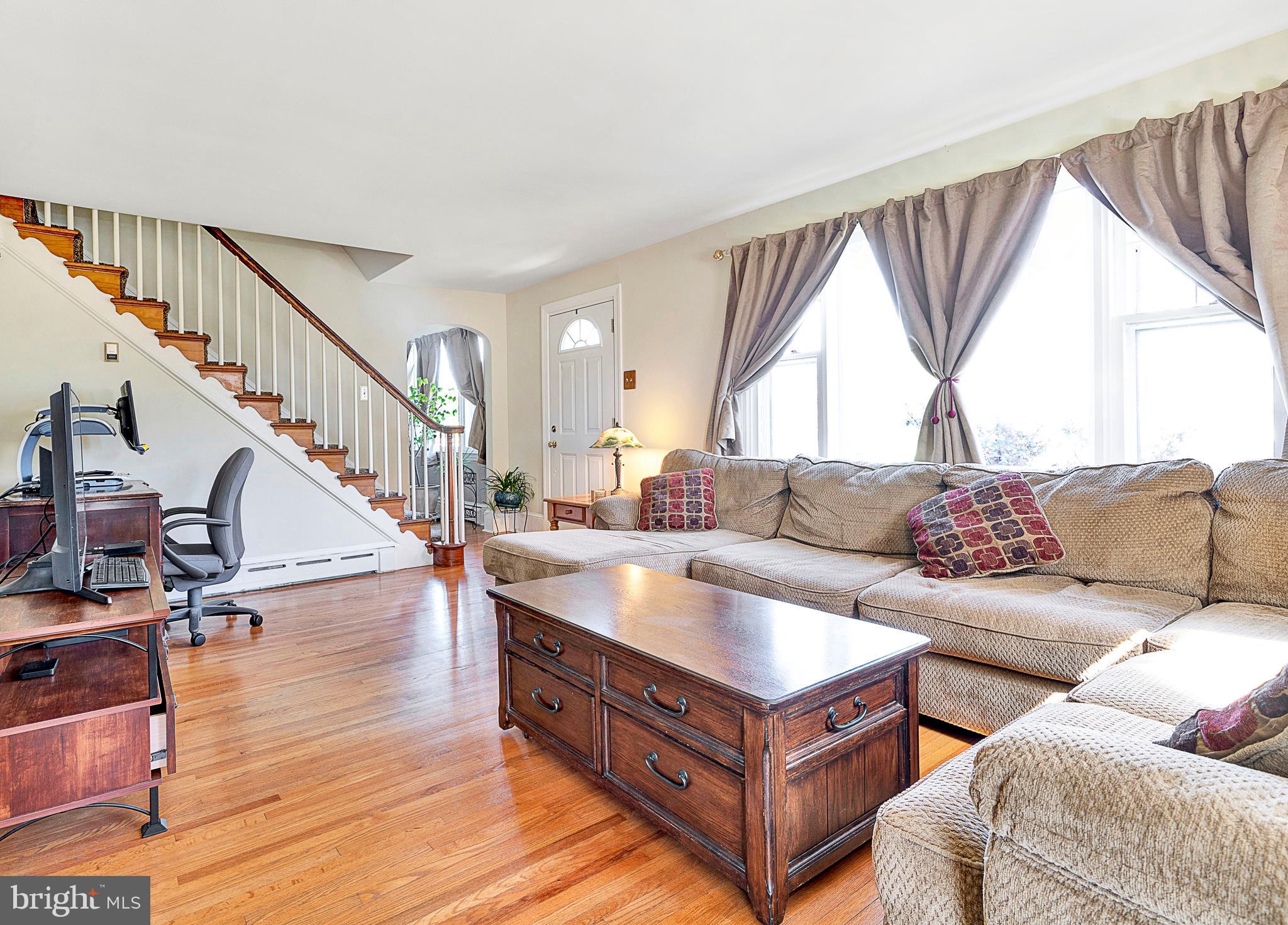 POTTSGROVE - Residential