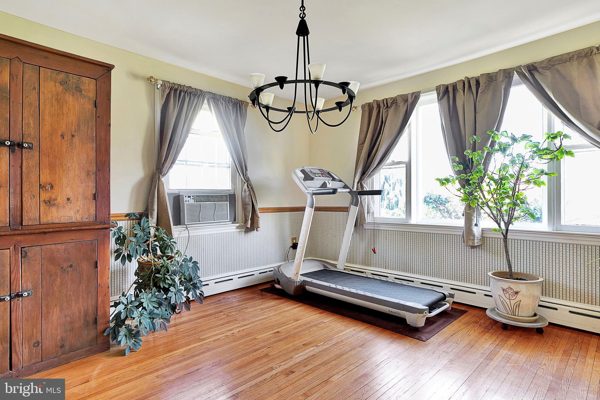 POTTSGROVE - Residential