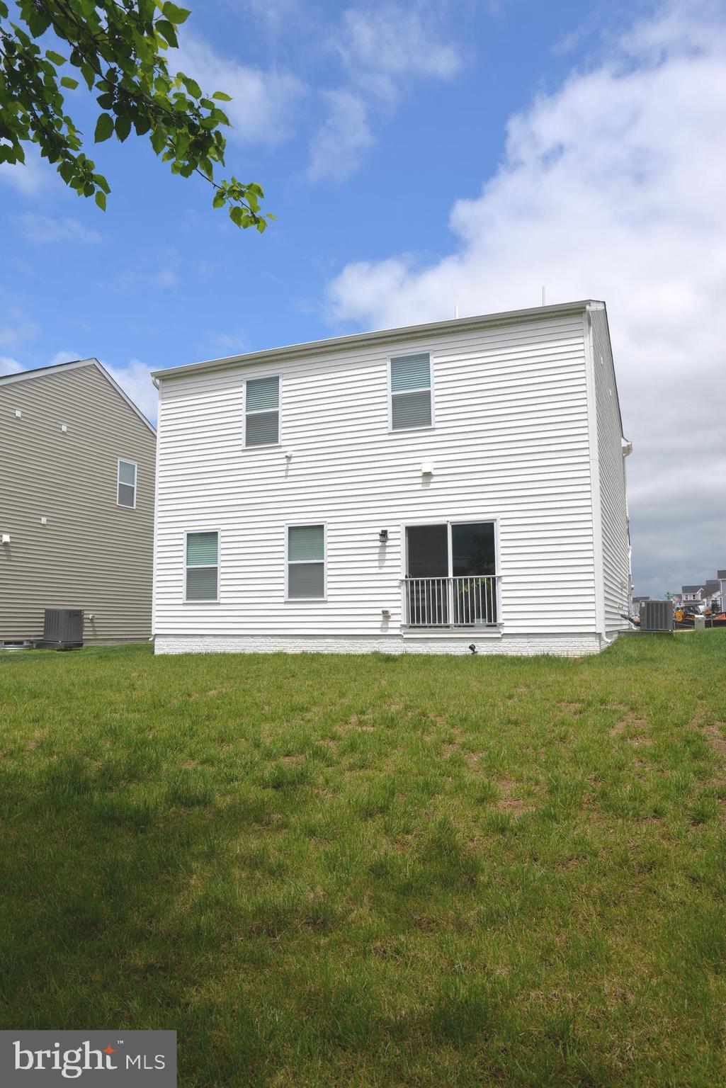 HUNTWELL WEST - Residential