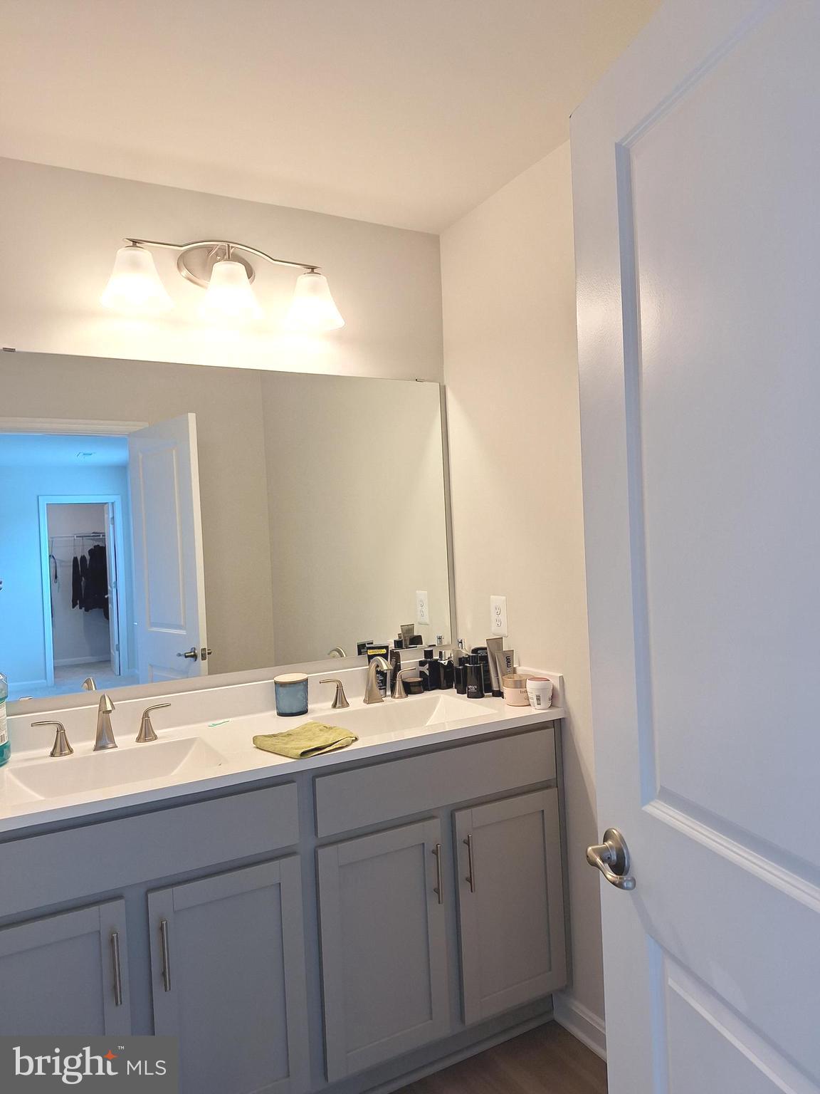 HUNTWELL WEST - Residential