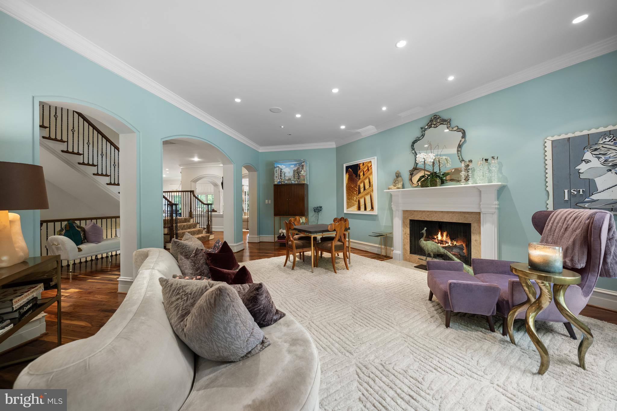 BRADLEY HILLS GROVE - Residential