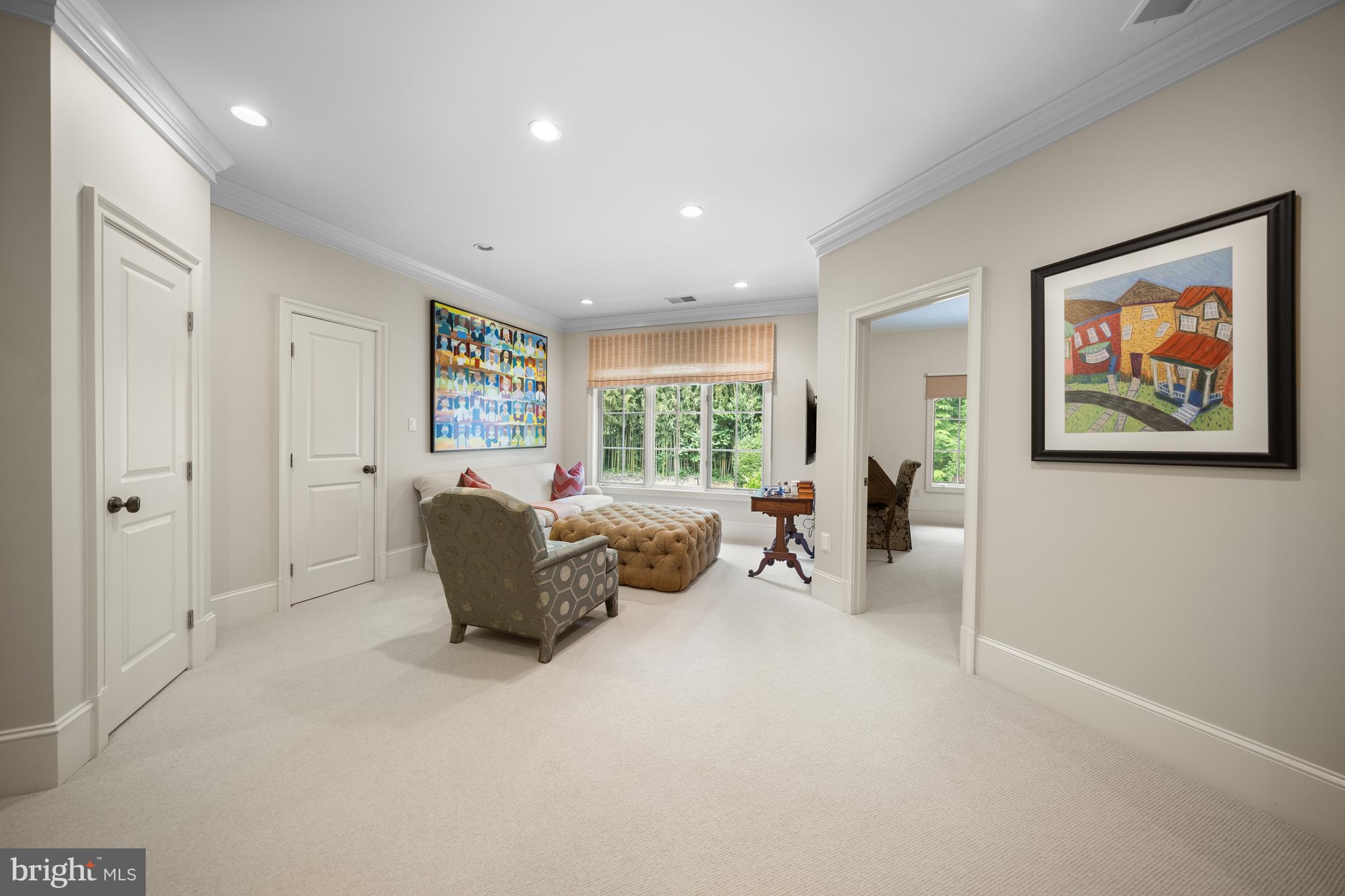 BRADLEY HILLS GROVE - Residential