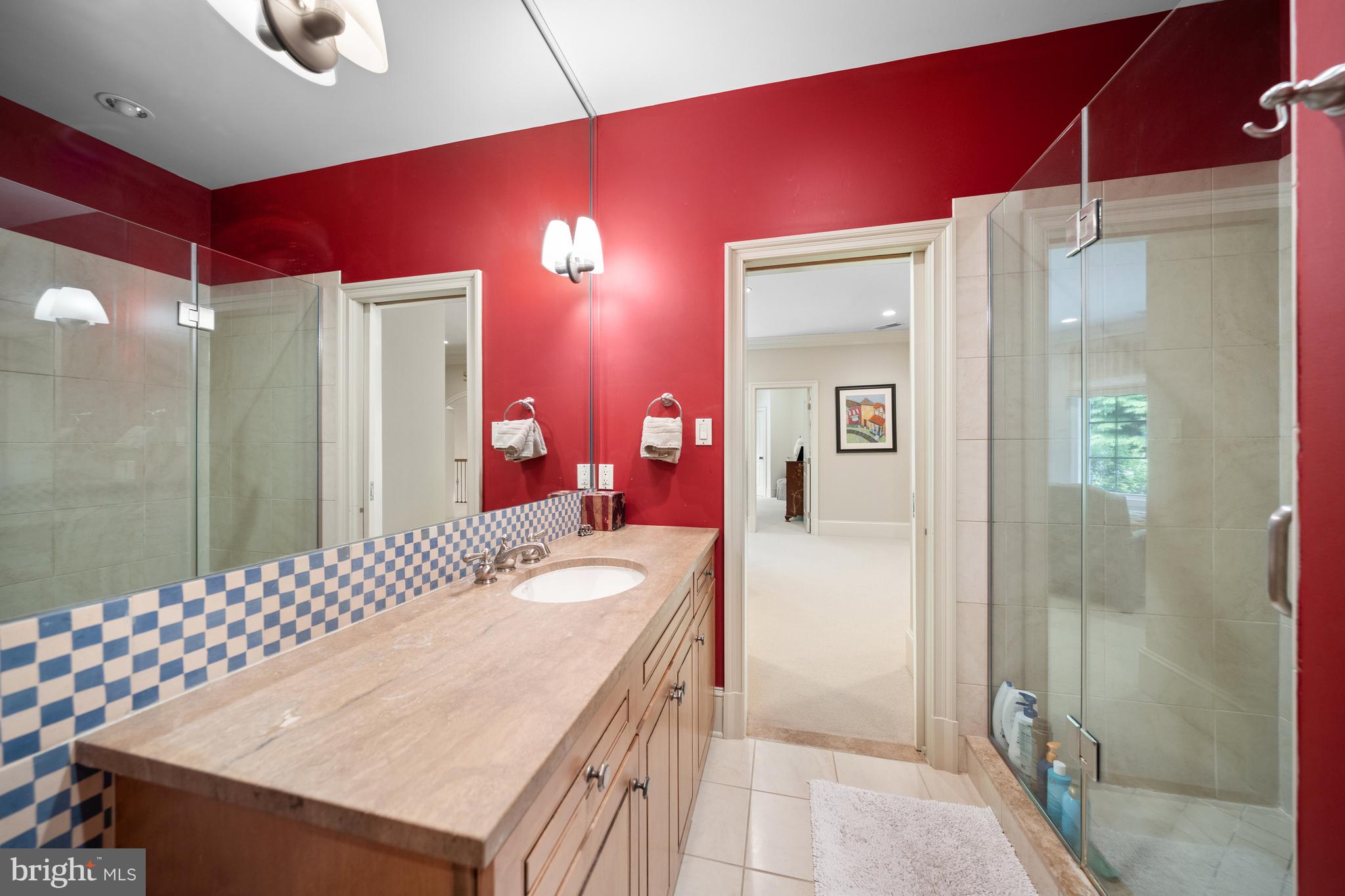 BRADLEY HILLS GROVE - Residential