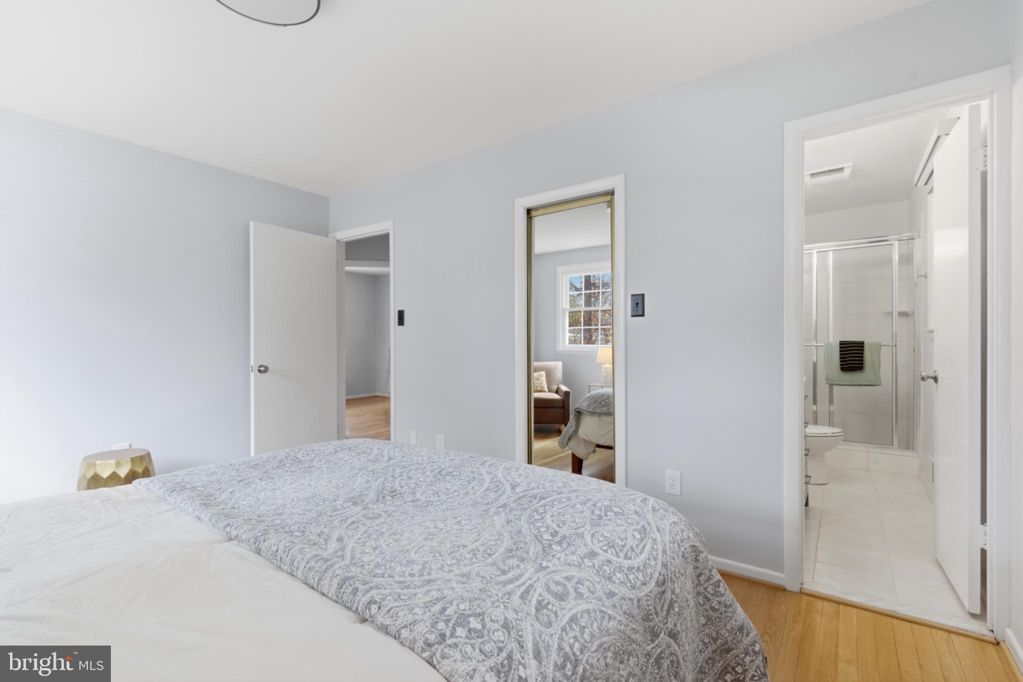 STONEWALL MANOR - Residential