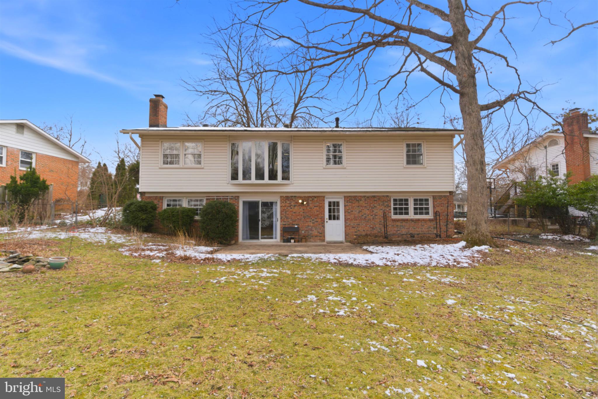 STONEWALL MANOR - Residential