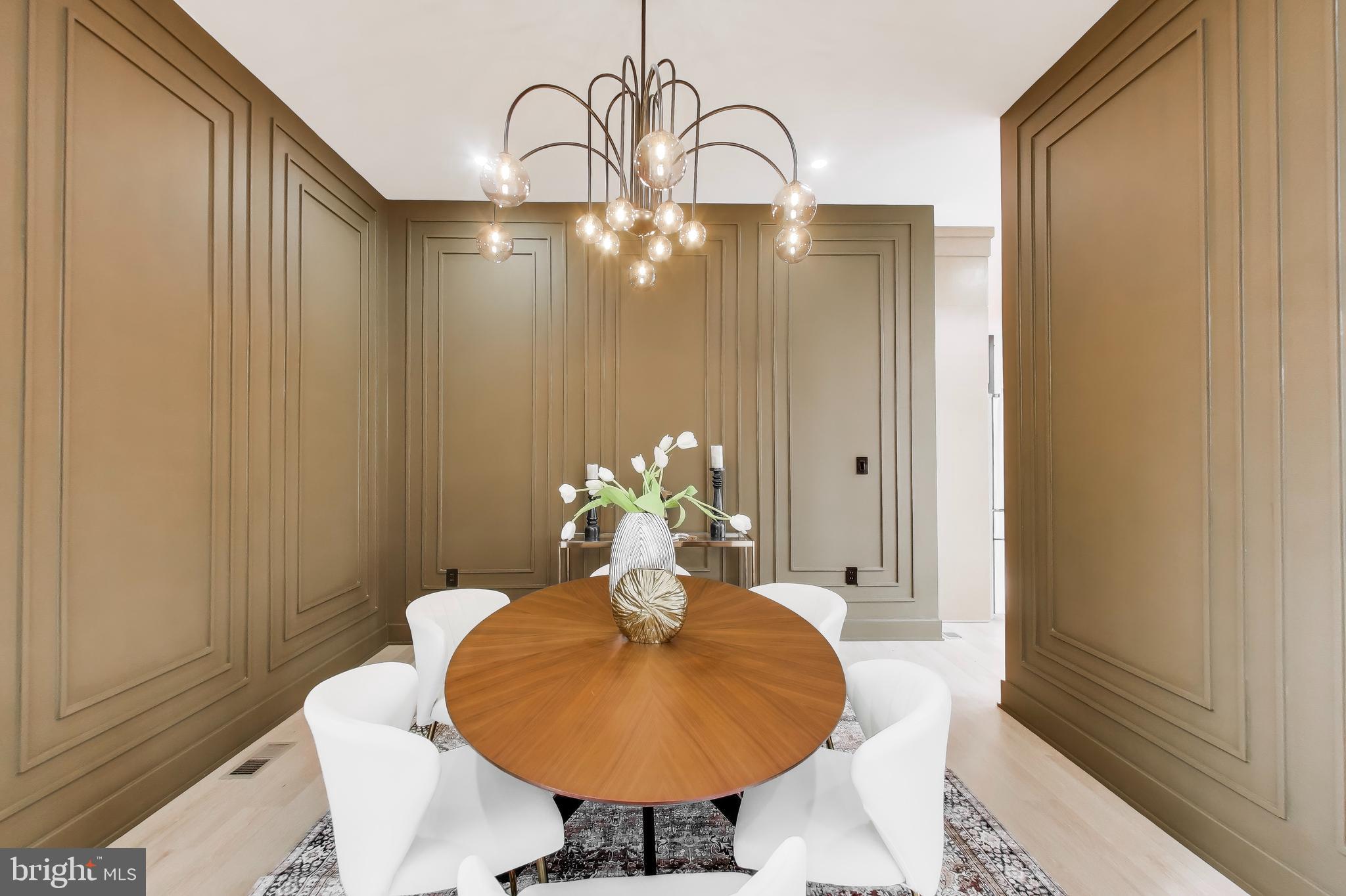 YATES FORD - Residential