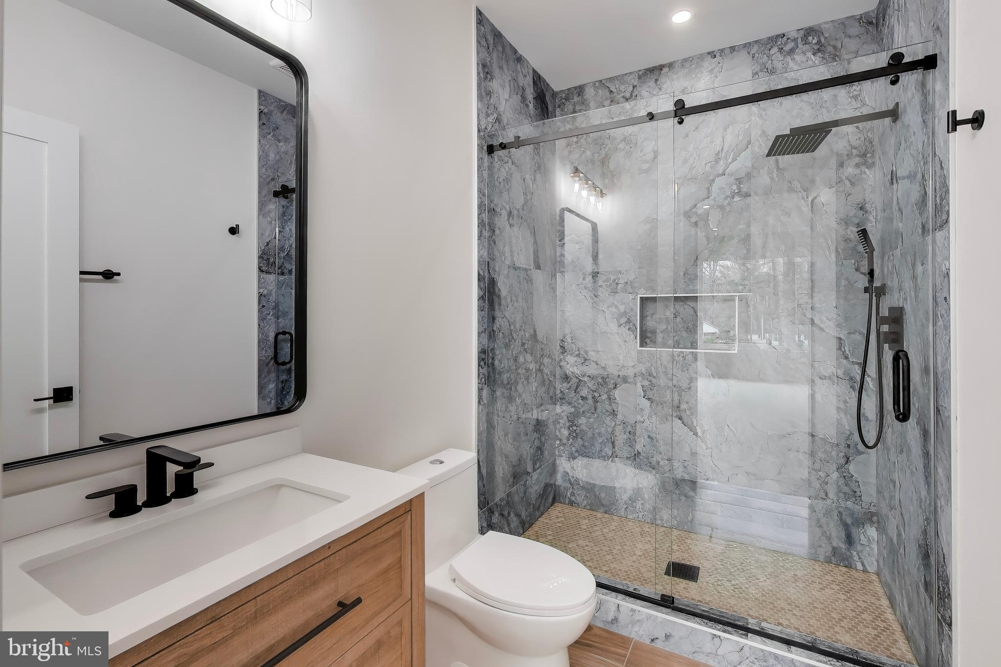 YATES FORD - Residential