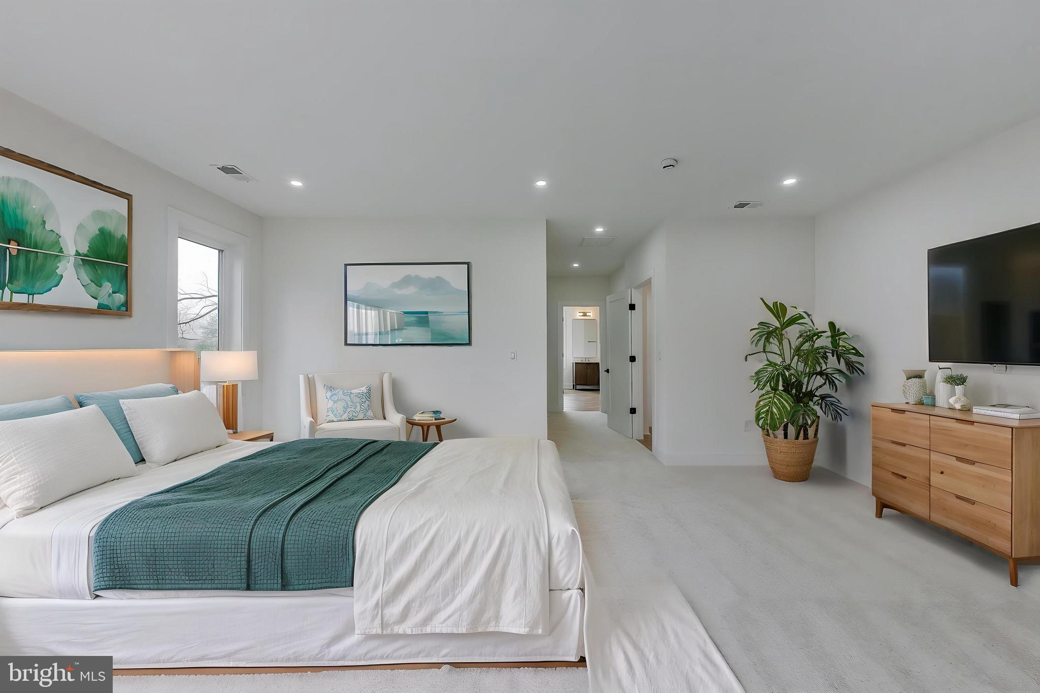 YATES FORD - Residential