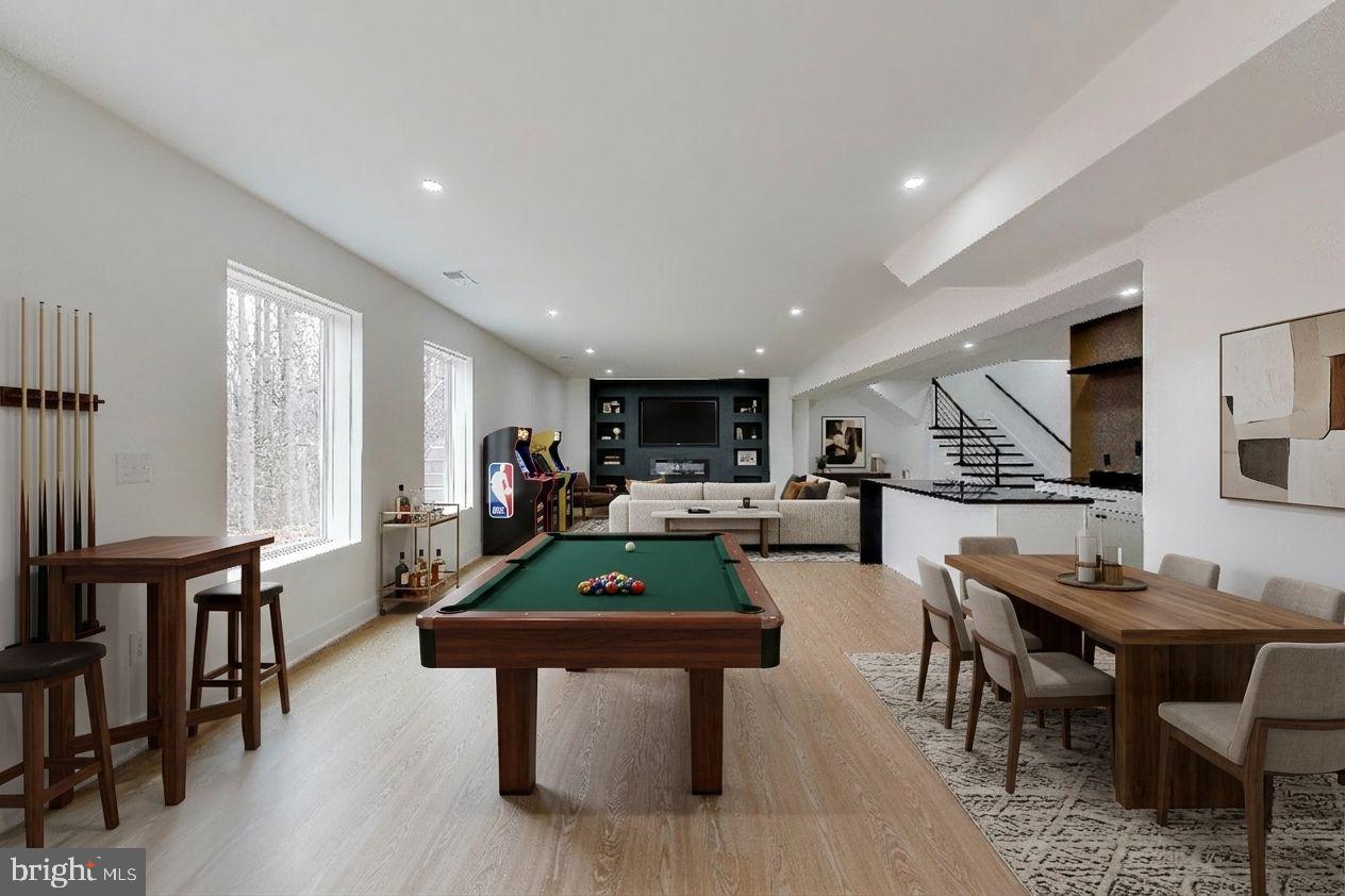 YATES FORD - Residential