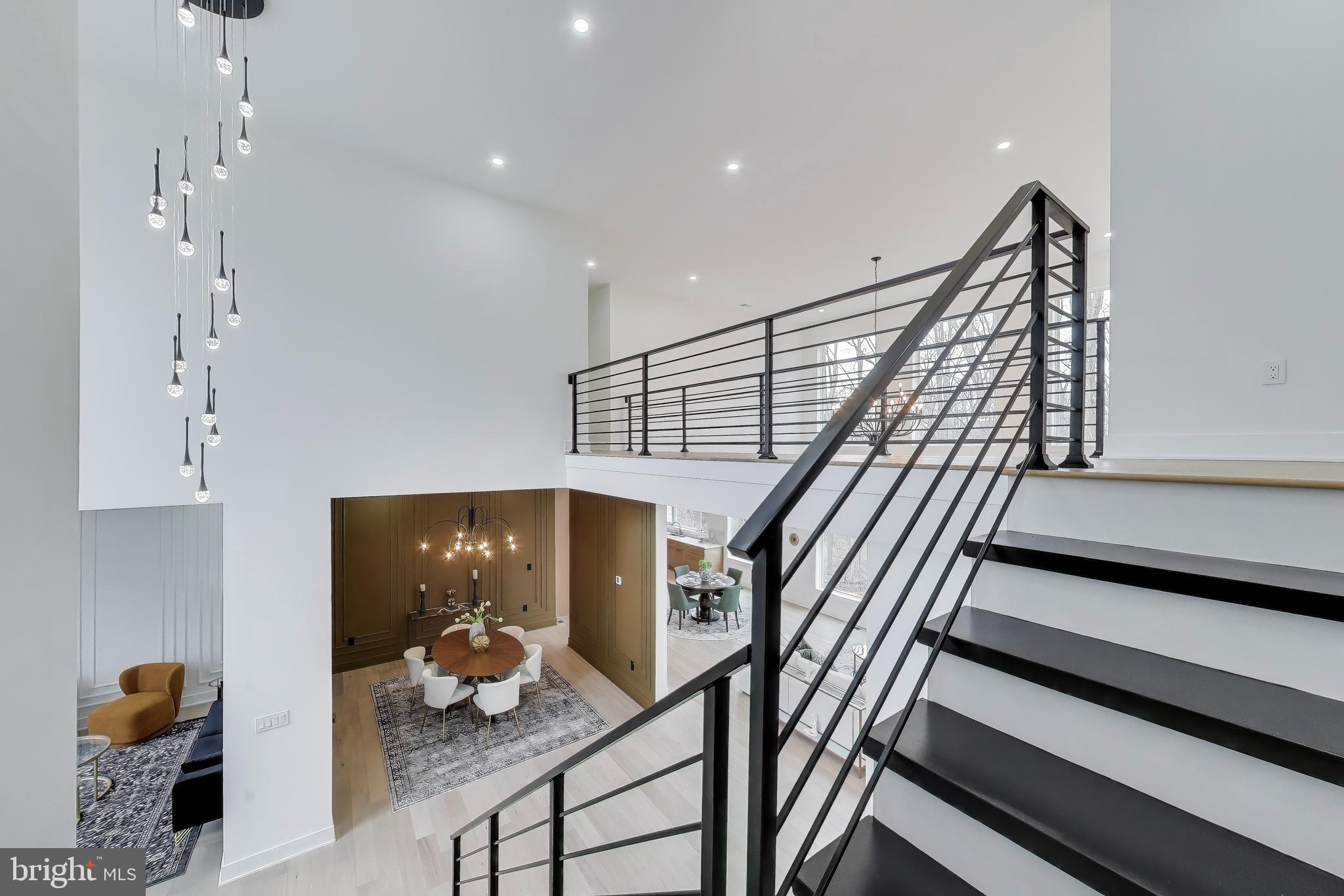 YATES FORD - Residential