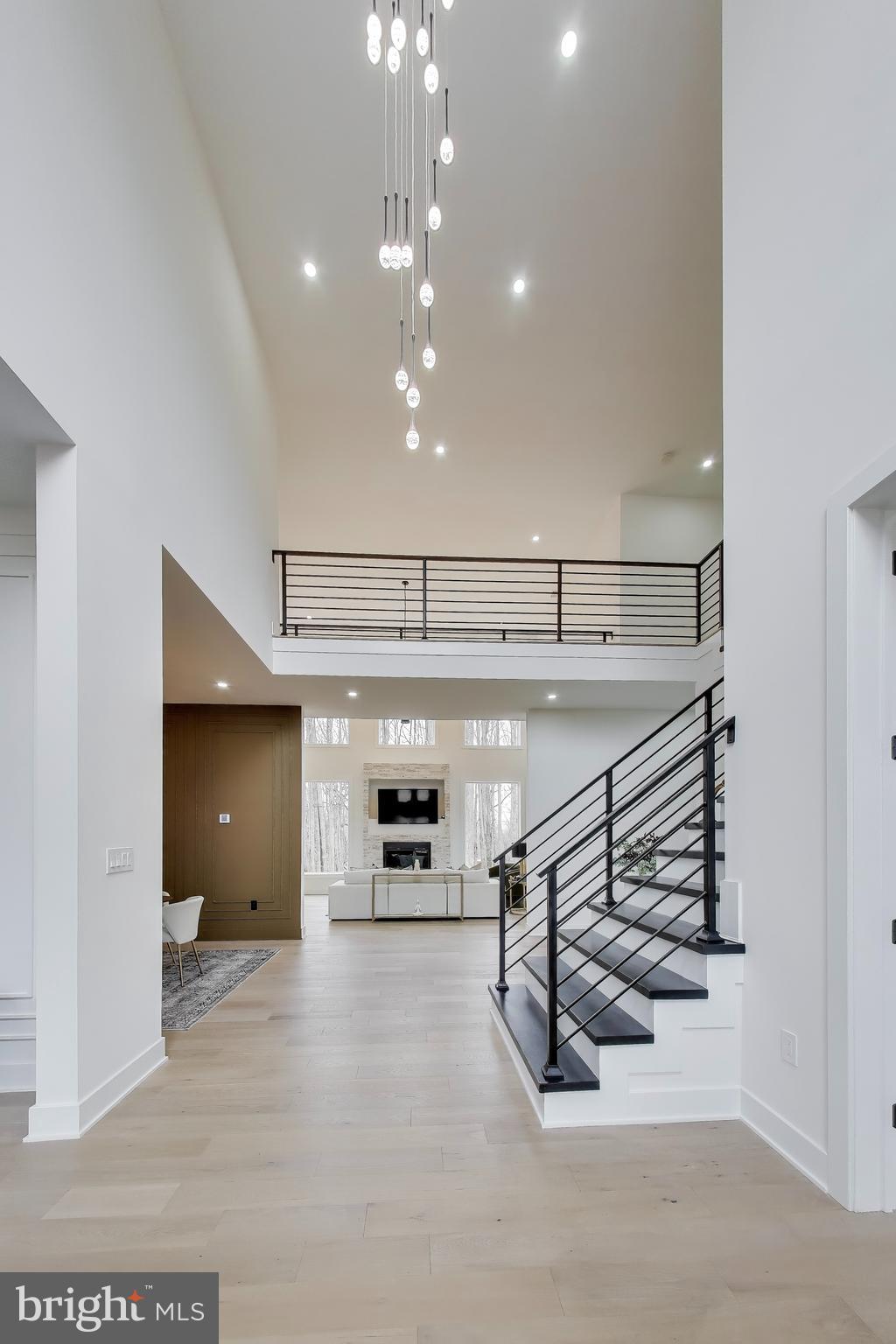 YATES FORD - Residential