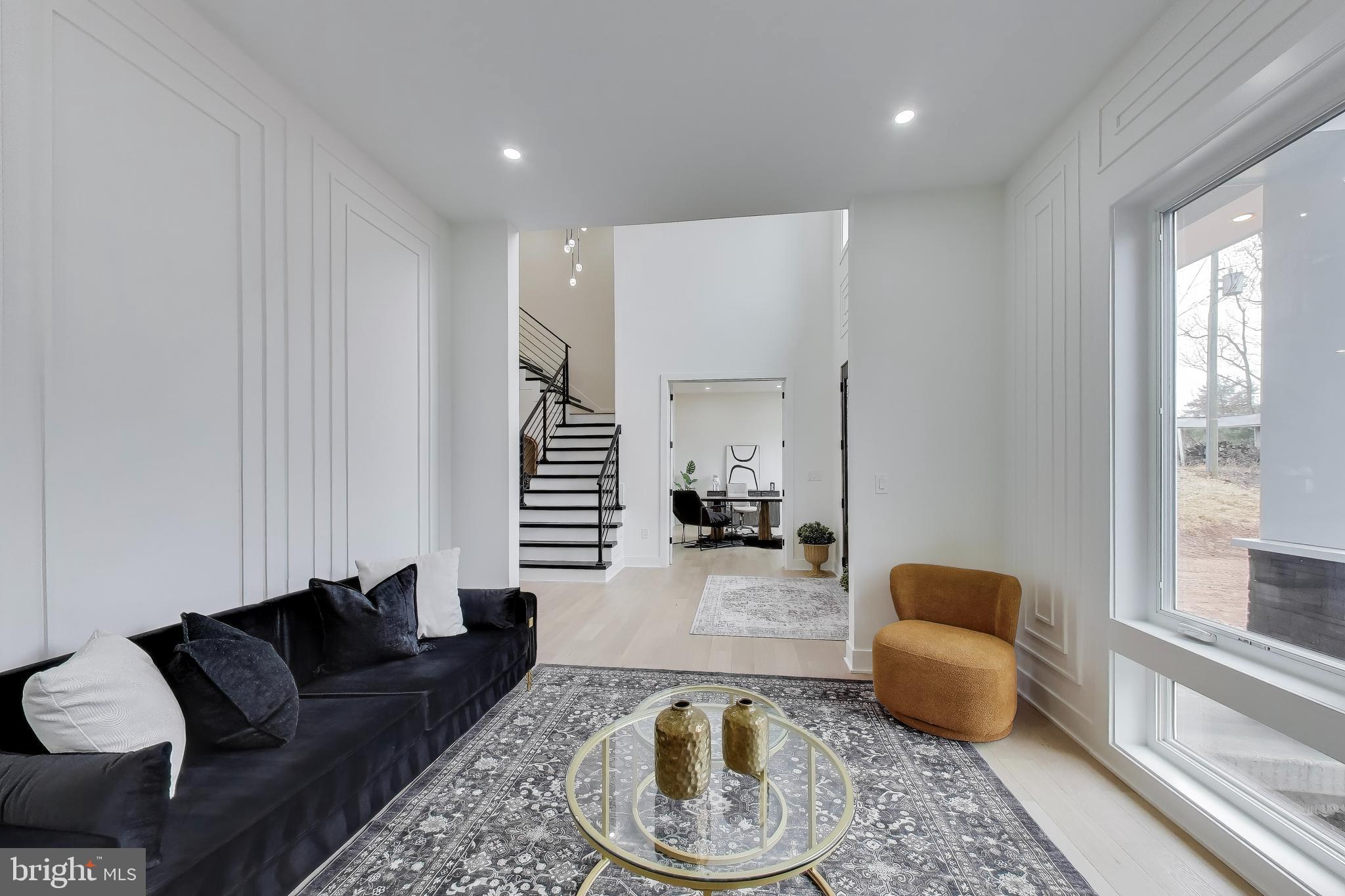 YATES FORD - Residential