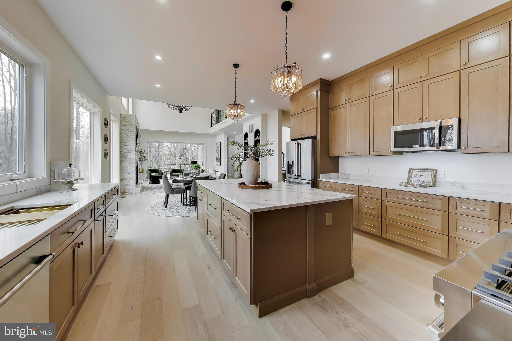 YATES FORD - Residential