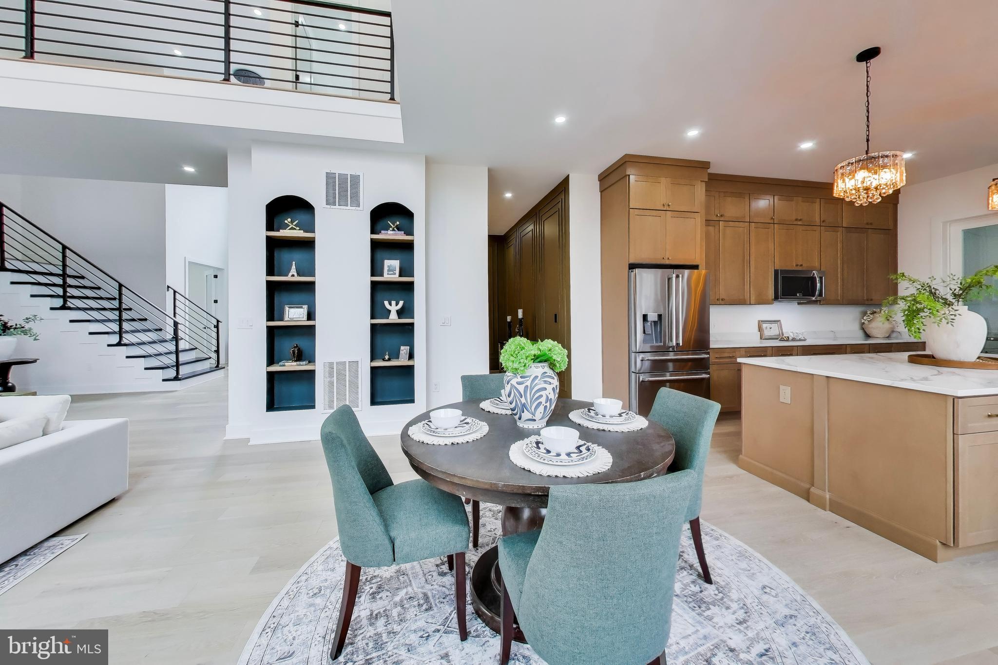 YATES FORD - Residential