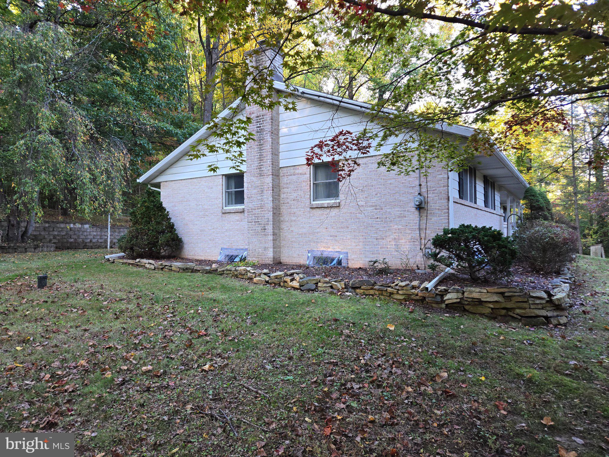 4142 PRICETOWN ROAD