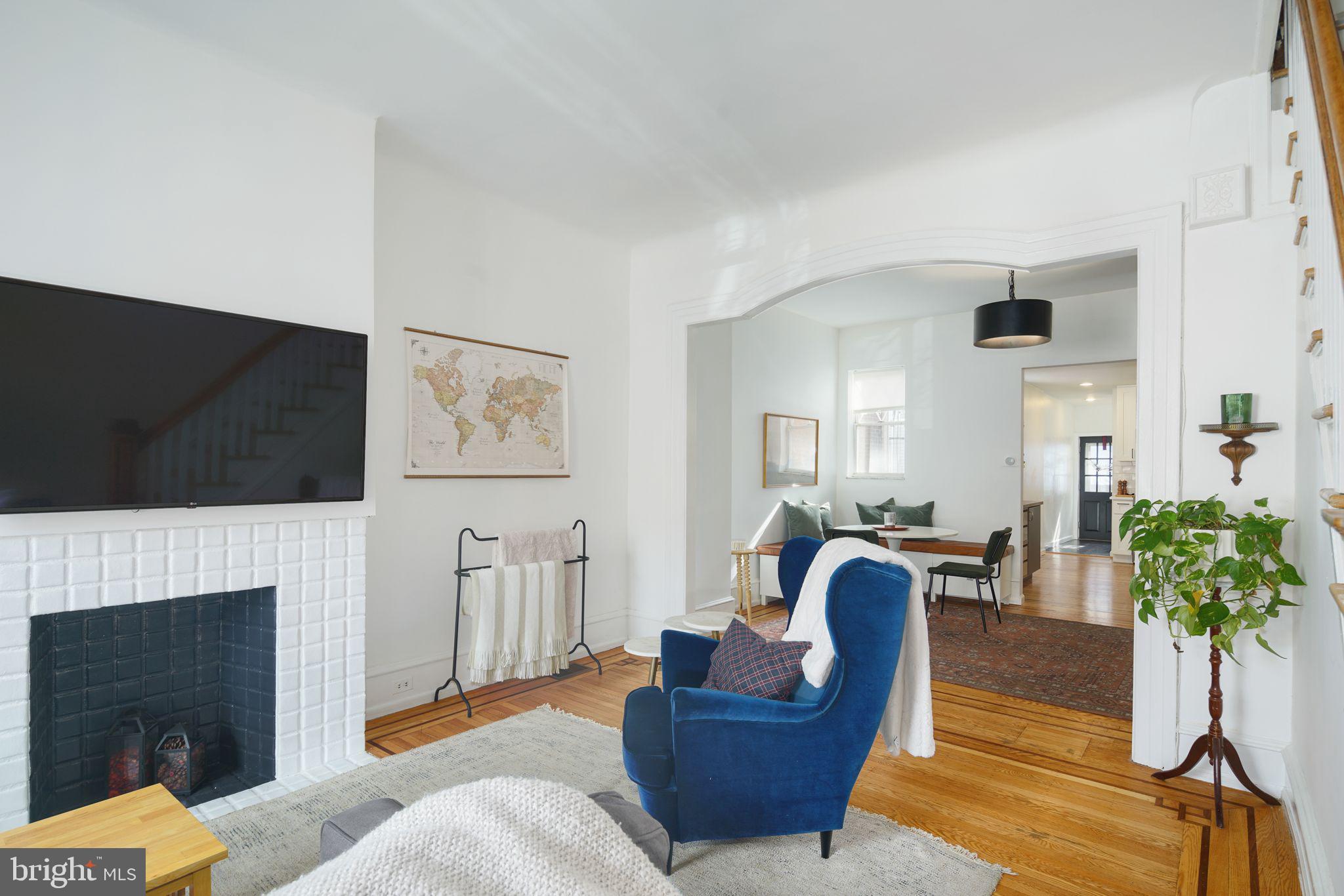 SOUTH VIEW - Residential