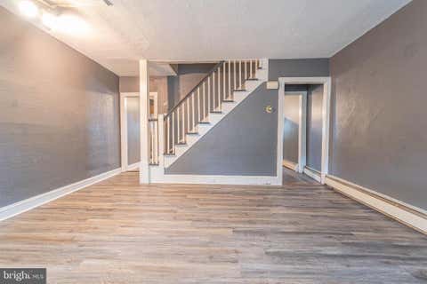Townhouse For Rent - 510 York Street<br/> BURLINGTON, NJ 08016