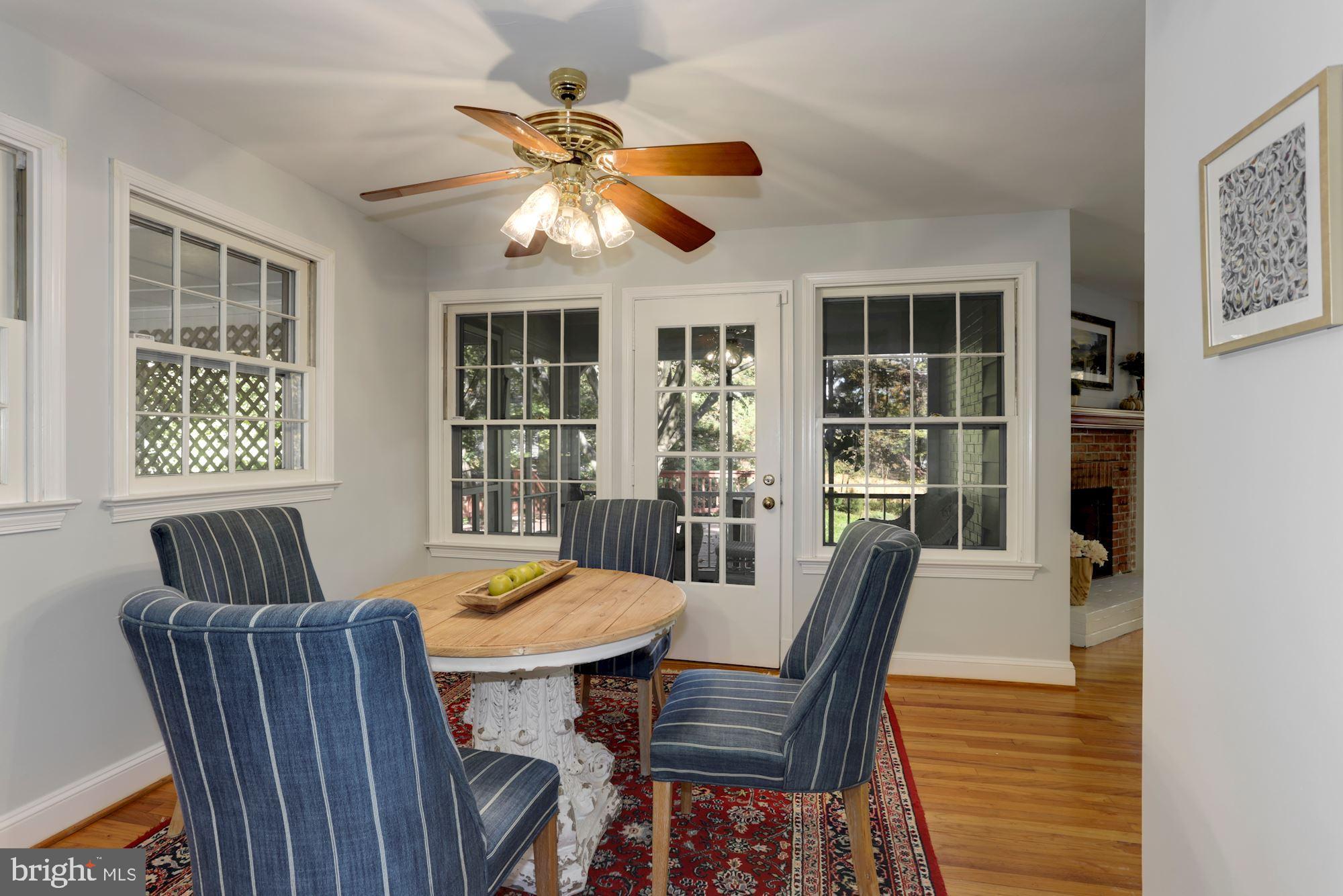 ANNAPOLIS ROADS - Residential